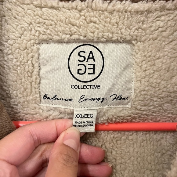 Sage women flannel shacket - Picture 3 of 4